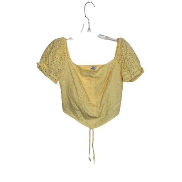 Hollister Womens Size M Yellow Short Sleeve Eyelet Smocked Square Neck Top - Picture 1 of 13